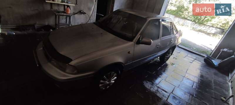 Седан Daewoo Nexia 1997 в Городенке