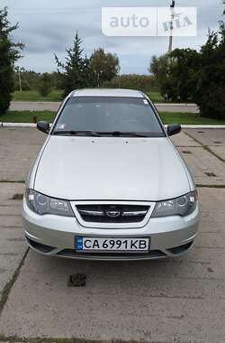 Седан Daewoo Nexia 2008 в Измаиле