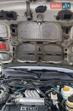 Седан Daewoo Nexia 2008 в 