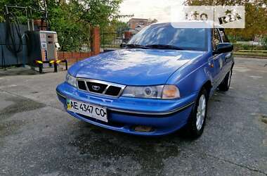 Седан Daewoo Nexia 2008 в Марганці