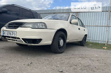 Седан Daewoo Nexia 1995 в Києві