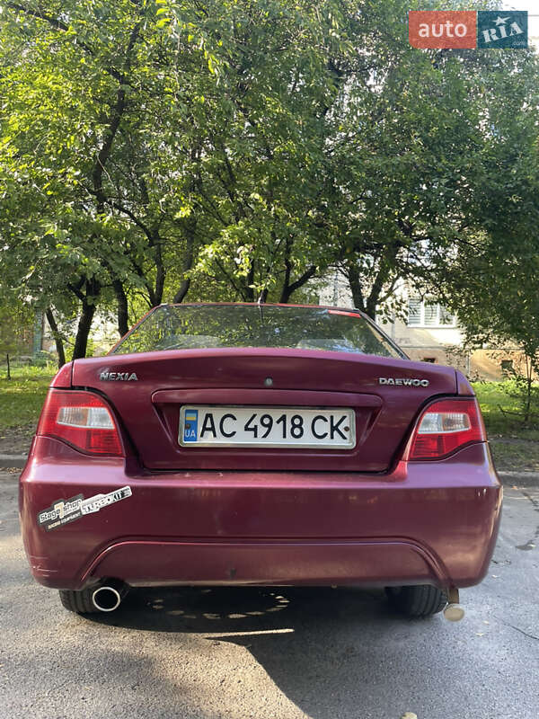Седан Daewoo Nexia 2008 в Львові
