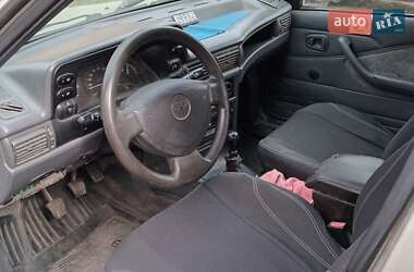 Седан Daewoo Nexia 2007 в 