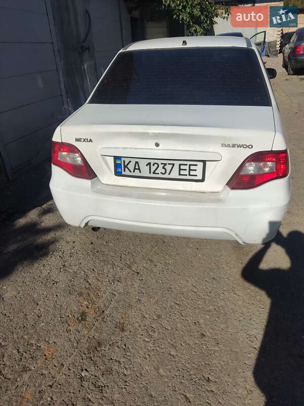 Седан Daewoo Nexia 2012 в Києві