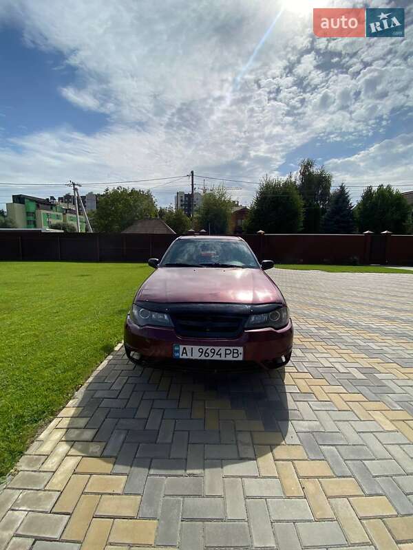 Седан Daewoo Nexia 2010 в Петропавлівській Борщагівці