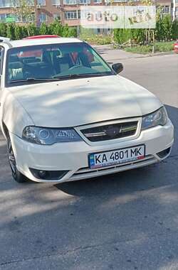 Седан Daewoo Nexia 2012 в Киеве