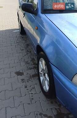Седан Daewoo Nexia 2008 в 