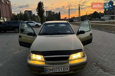 Седан Daewoo Nexia 2007 в 