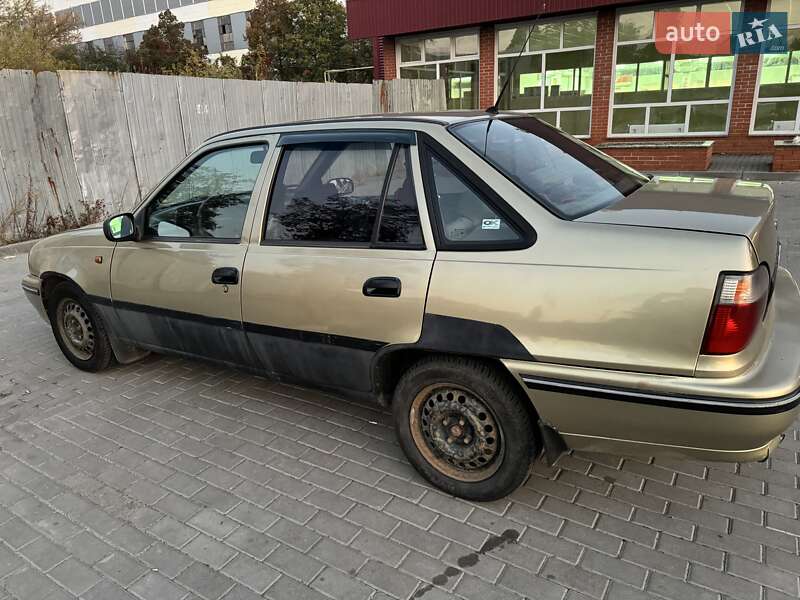 Седан Daewoo Nexia 2007 в Сумах