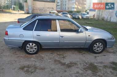 Седан Daewoo Nexia 2012 в 