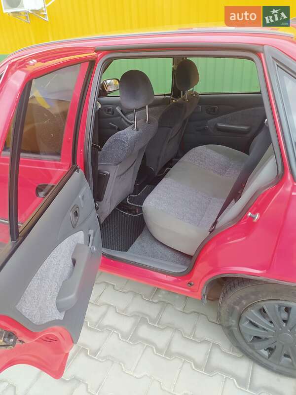 Седан Daewoo Nexia 2007 в Киеве