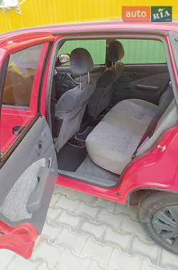 Седан Daewoo Nexia 2007 в 