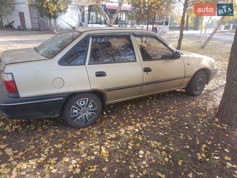 Седан Daewoo Nexia 2008 в Каменском