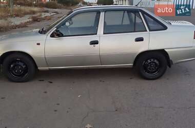 Седан Daewoo Nexia 2008 в 