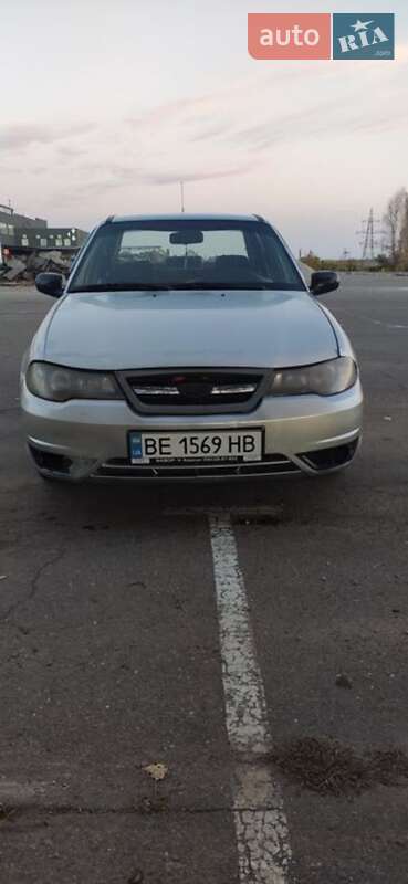 Седан Daewoo Nexia 2008 в Николаеве