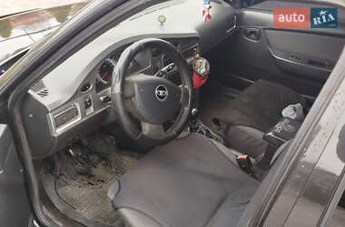 Седан Daewoo Nexia 2011 в 