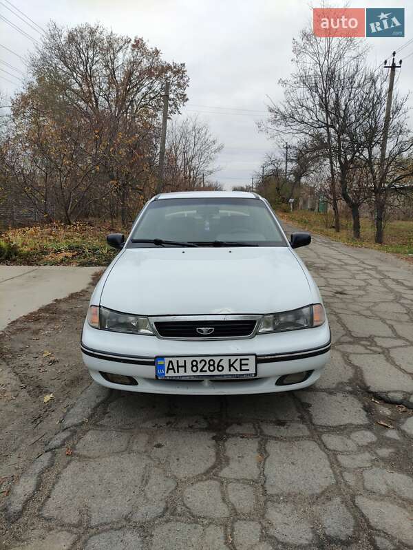 Седан Daewoo Nexia 2004 в Новомосковске