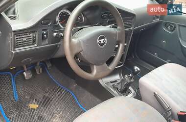 Седан Daewoo Nexia 2013 в 