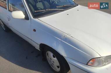 Седан Daewoo Nexia 1997 в Днепре