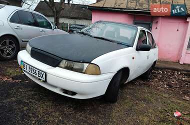 Седан Daewoo Nexia 1996 в Смілі