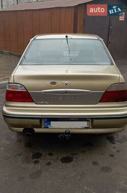 Седан Daewoo Nexia 2007 в 