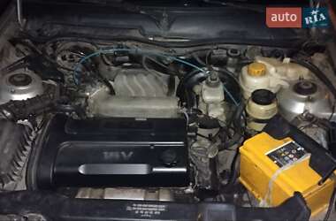 Седан Daewoo Nexia 2004 в 