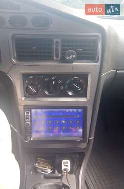 Седан Daewoo Nexia 2010 в 