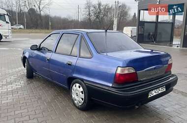 Седан Daewoo Nexia 2007 в Львове