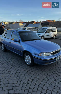 Седан Daewoo Nexia 2008 в Мукачевому