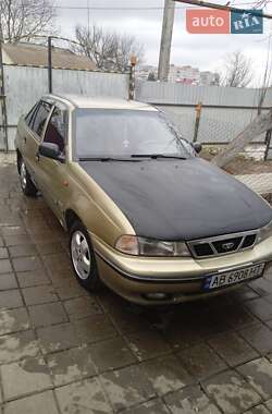 Седан Daewoo Nexia 2008 в Хмільнику