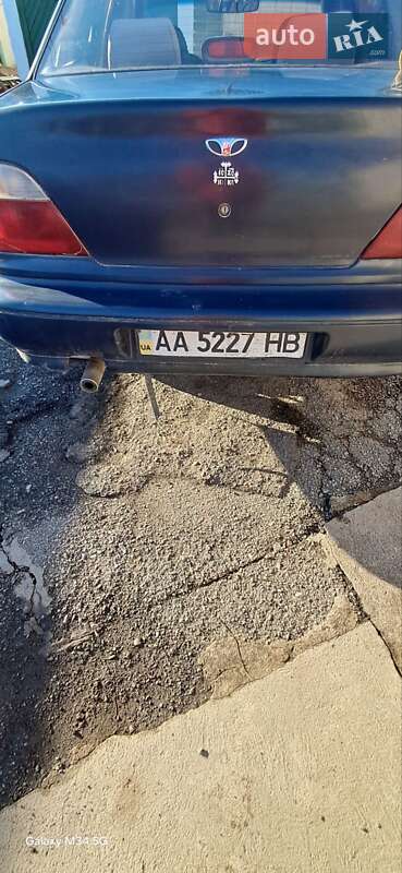 Седан Daewoo Nexia 2008 в Красилові