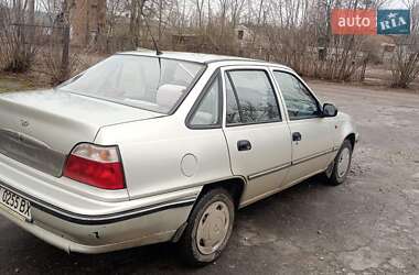 Седан Daewoo Nexia 2008 в 