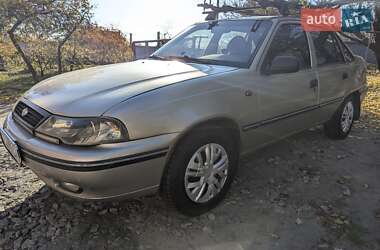 Седан Daewoo Nexia 2006 в 
