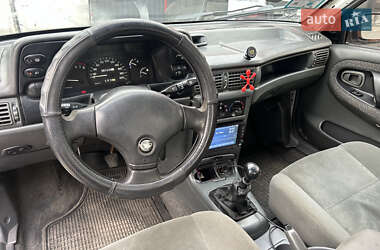 Седан Daewoo Nexia 1995 в 