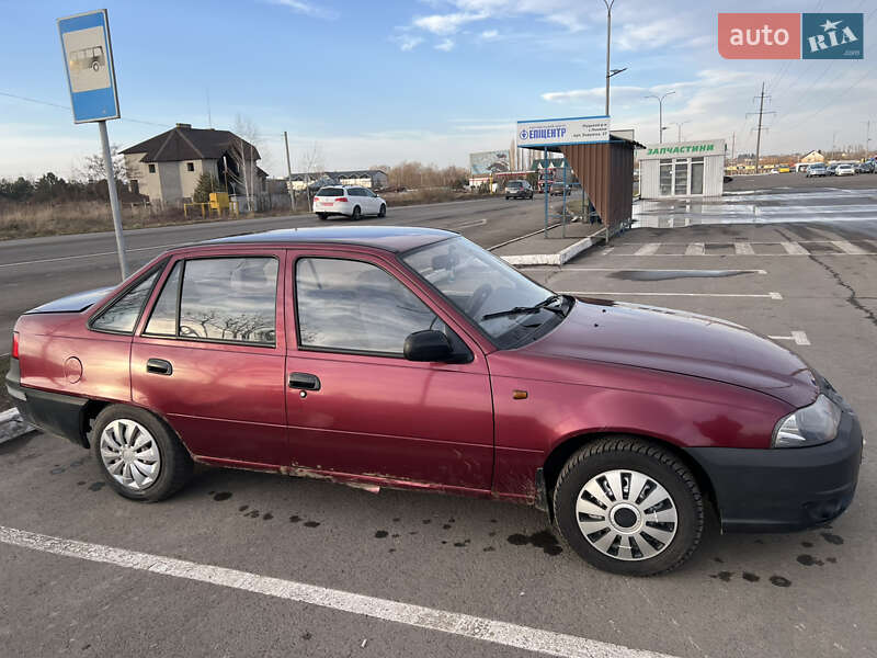 Седан Daewoo Nexia 2011 в Луцке