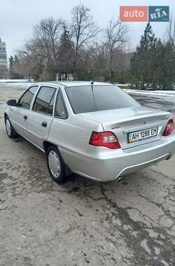 Седан Daewoo Nexia 2012 в Слов'янську