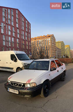 Седан Daewoo Nexia 2008 в Києві