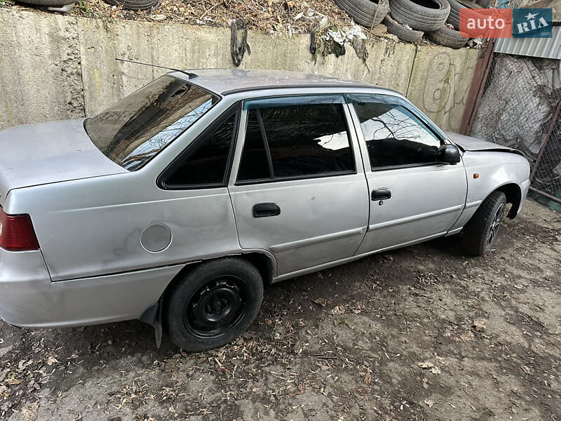 Седан Daewoo Nexia 2010 в Хмельницком