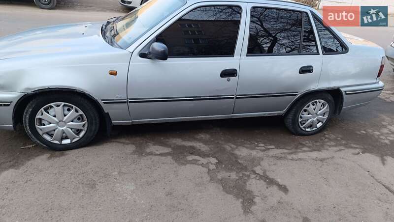 Седан Daewoo Nexia 2006 в 