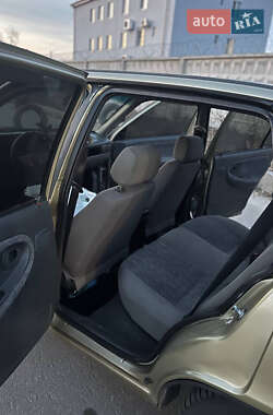Седан Daewoo Nexia 2008 в 