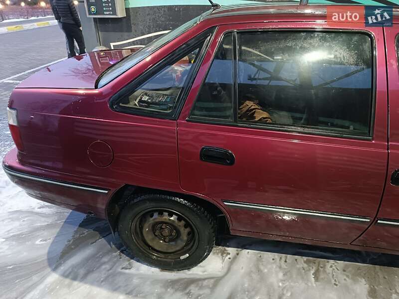 Седан Daewoo Nexia 2008 в Коростені