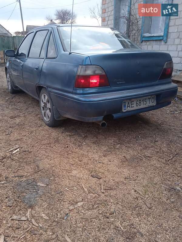 Седан Daewoo Nexia 1997 в Краматорске