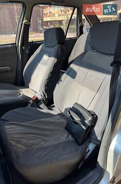 Седан Daewoo Nexia 2007 в 