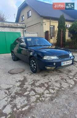 Седан Daewoo Nexia 2008 в 