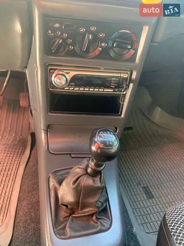 Седан Daewoo Nexia 2008 в Ильинцах