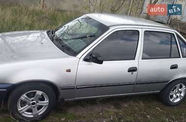 Седан Daewoo Nexia 2004 в 