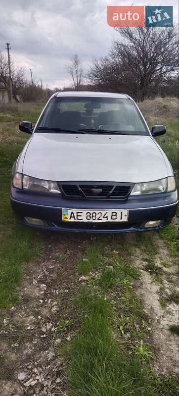 Седан Daewoo Nexia 2004 в Днепре