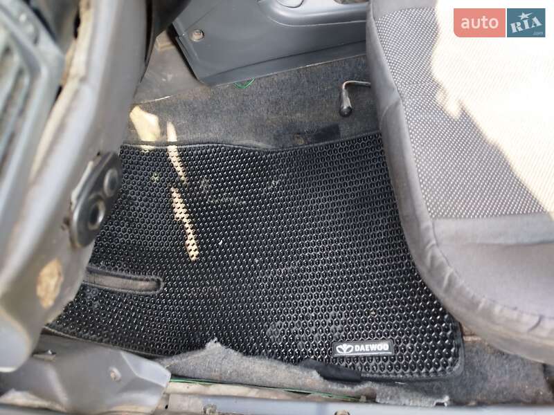 Седан Daewoo Nexia 2007 в Днепре