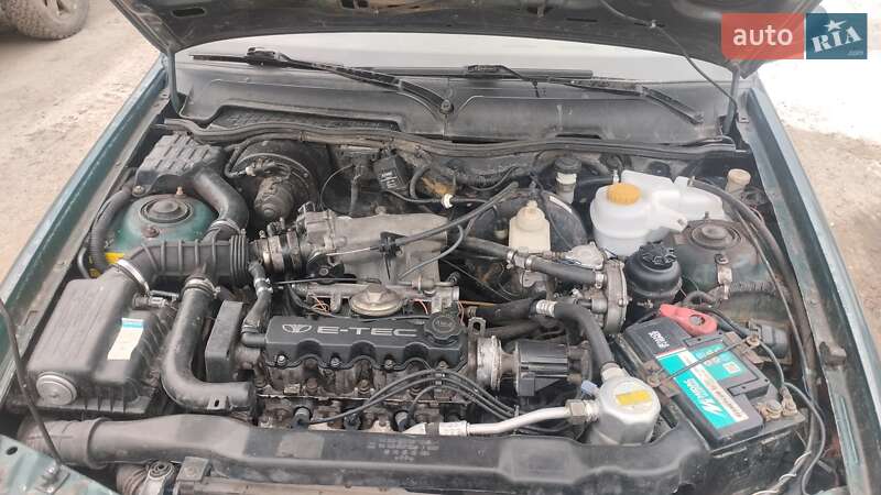 Седан Daewoo Nexia 1997 в Львове