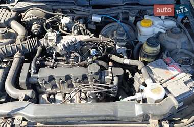 Седан Daewoo Nexia 2012 в 